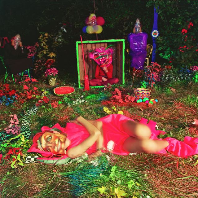 Link to Laughing on the Outside image